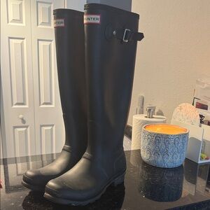 Hunter Classic Black Rain Boots
